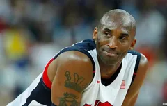Le jour où Kobe Bryant et Michael Redd se sont fait la guerre… au pop-a-shot 