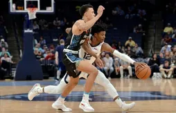 R.J. Hampton à la peine face aux Grizzlies de Ja Morant