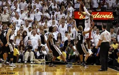 Ray Allen crucifie les Spurs dans un match de légende !