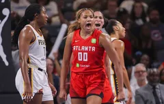 Naz Hillmon élue « Sixth Player of the Year »