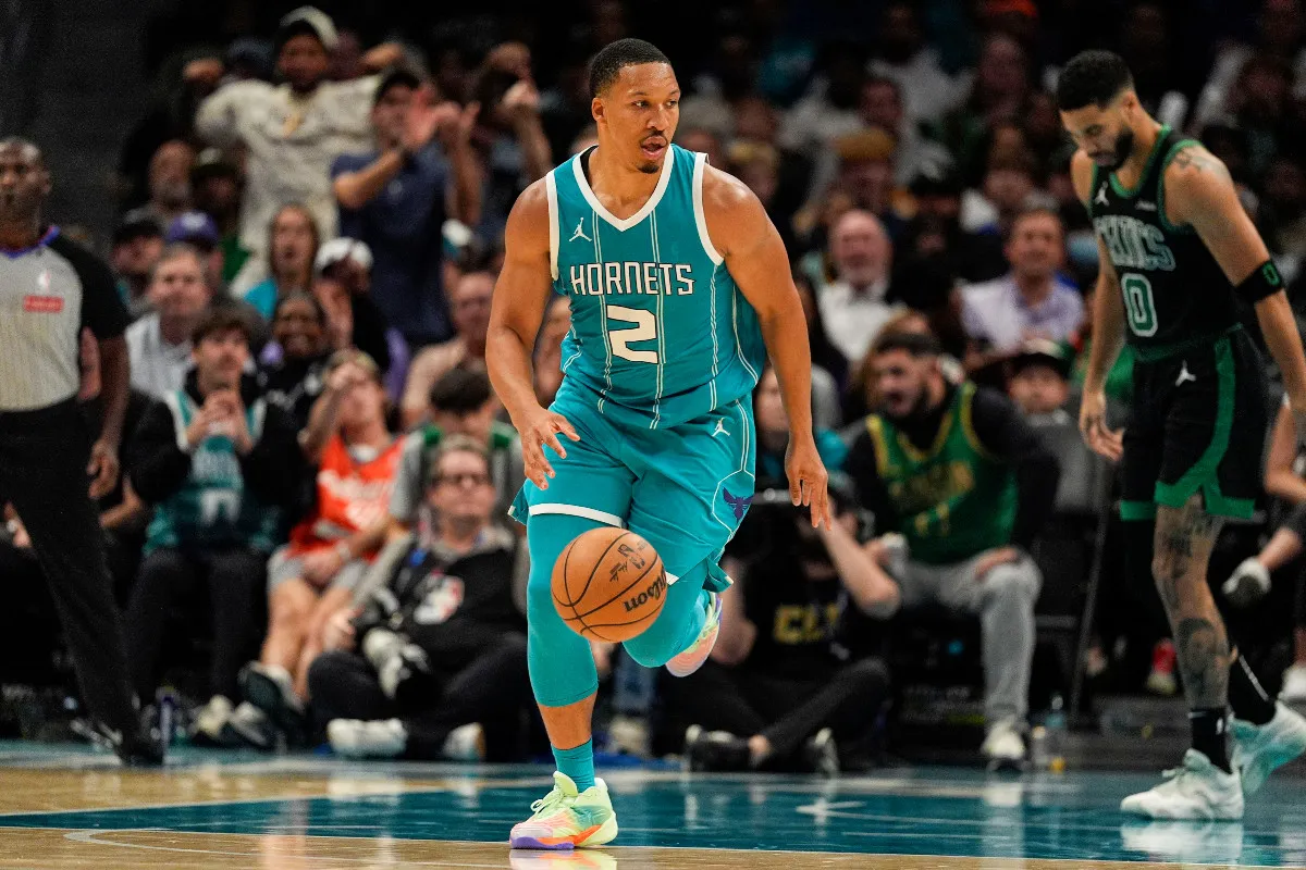 Grant Williams et Jayson Tatum