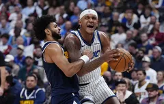 Les Nuggets l’emportent face à un Magic très accrocheur