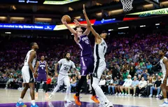 Le record de Maxime Raynaud ne pèse pas lourd face aux Spurs