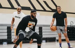 LeBron James sent déjà la différence avec le dernier “training camp”