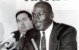 Jerry Krause sur Michael Jordan : “On était tous les deux des compétiteurs féroces et bornés”