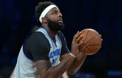 Enfin des progrès aux lancers-francs pour Mitchell Robinson ?
