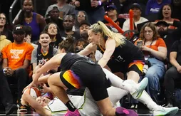 Dans une ambiance électrique, le Mercury met les Lynx dos au mur !