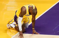 LeBron James zappe la rencontre à Utah pour soigner sa cheville