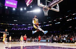 Le Top 5 de la nuit : LeBron James en mode concours de dunks