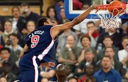 Le 25 septembre 2000, Vince Carter réalise le « dunk du siècle » !