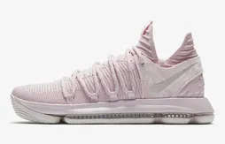 Nike : du rose pour la tante Pearl de Kevin Durant