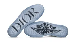 La chasse aux « Air Dior » lancée par surprise !