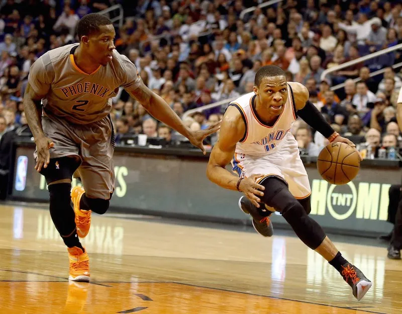 Phoenix - OKC : Eric Bledsoe gâche le nouveau triple double de Russell Westbrook