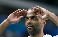 Les Bleus ne calculent pas et s’imposent (76-75) face à la Serbie