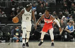 Sans briller, les Bucks se relancent face aux Wizards