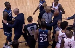 Expulsés, Devin Booker et Gorgui Dieng se donnent rendez-vous dans le vestiaire