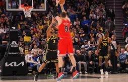 Les Warriors stoppés dans leur élan par le duo DeRozan-Vucevic