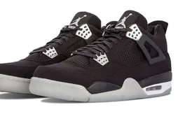 Jimmy Butler a joué avec des Air Jordan IV à 18 750 dollars