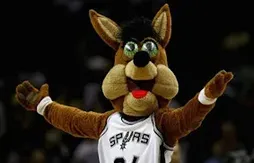 Les Spurs ont même gagné le trophée de la meilleure mascotte…