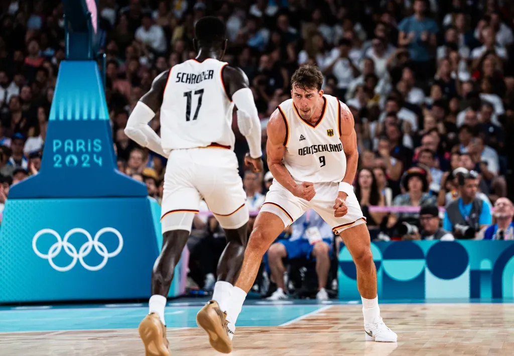 Dennis Schröder, Franz Wagner et l'Allemagne