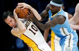 Les Lakers au fond du trou