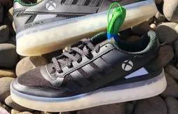 Les premières images d’une collaboration Adidas x Xbox