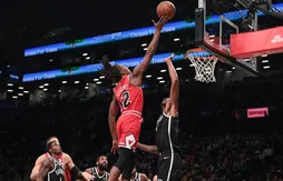 Ayo Dosunmu cherche encore à se débrider