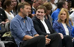 Dirk Nowitzki, fan numéro 1 de Wemby : « Je n’ai jamais rien vu de tel ! »