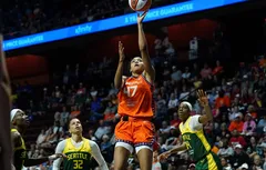 Leïla Lacan et Tina Charles font plier le Storm de Gabby Williams