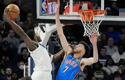 Le Top 5 de la nuit | Anthony Edwards postérize méchamment Chet Holmgren