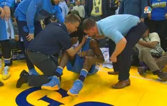 Kenneth Faried a quitté la salle des Warriors sur une civière