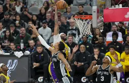 Victor Wembanyama impatient de rejouer face à Anthony Davis