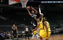 Les Bucks enchaînent les fessées !