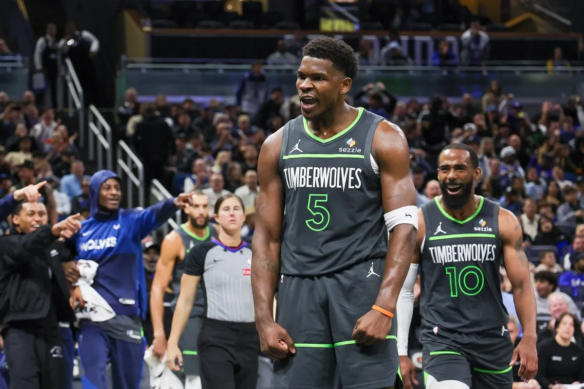 Anthony Edwards (Wolves) contre le Magic