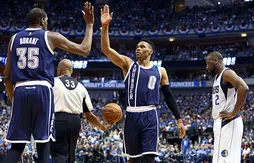 Un Thunder averti en vaut deux