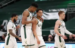 Les nouveaux Bucks apprennent à jouer avec une cible dans le dos