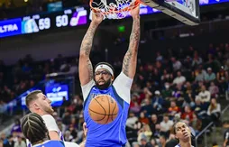 Face au Jazz, Anthony Davis rassure et Cooper Flagg apprend