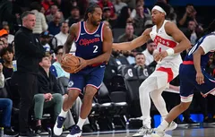 Kawhi Leonard s’attend toujours à jouer à Toronto