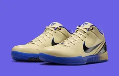 Une Kobe 4 Protro estampillée « FC Barcelona »
