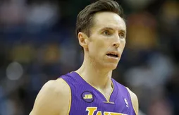 Les Lakers ne couperont pas Steve Nash pour faire des économies