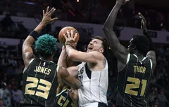 Les Mavericks se sabordent encore à Charlotte !