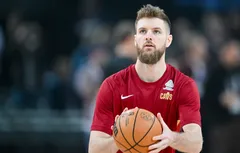 Dean Wade n’en revient toujours pas de l’effectif des Sixers