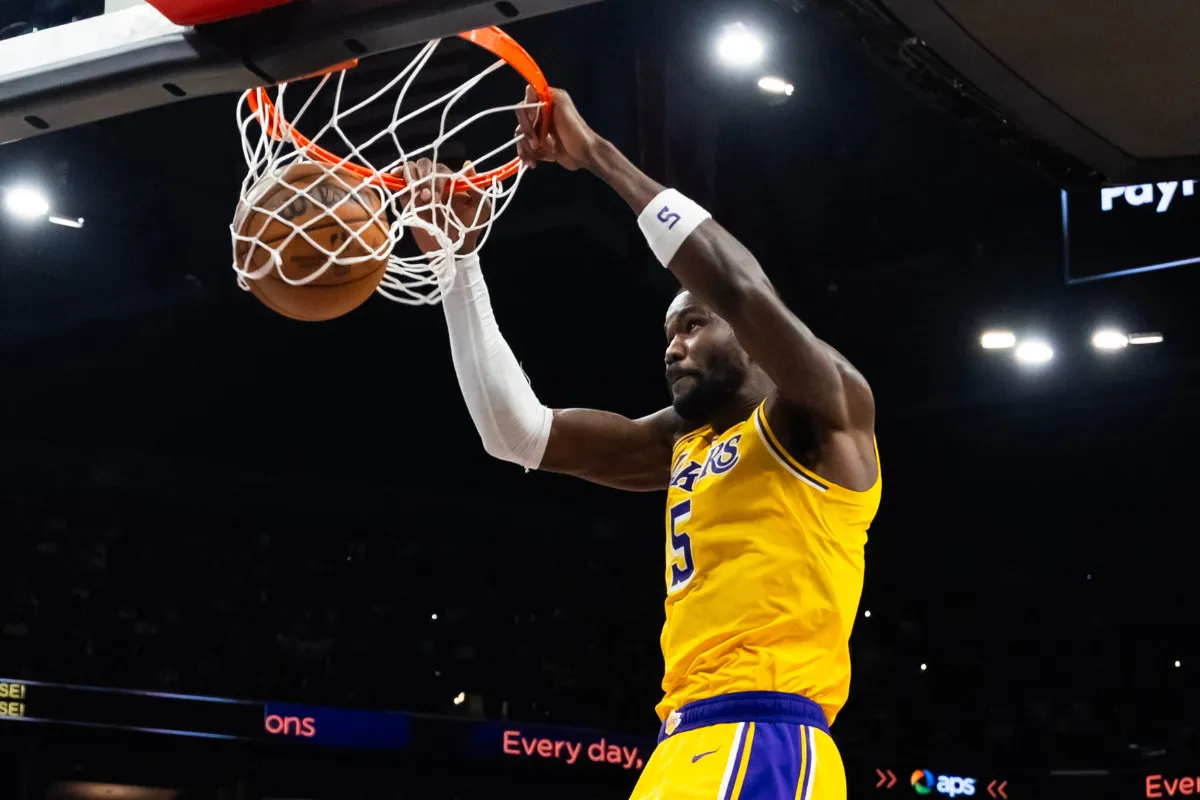 Deandre Ayton