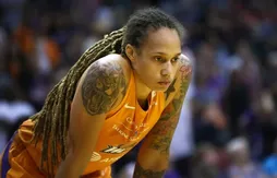 “Son esprit est libéré” : Deandre Ayton raconte le retour à l’entraînement de Brittney Griner