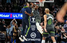 Les Wolves se baladent face à des Nuggets bis