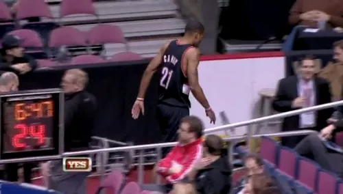 marcus-camby-blazers-blessure