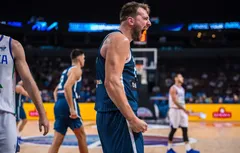 L’Italie ne résiste pas à l’explosion (42 points) de Luka Doncic