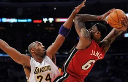 Top 10 de la saison 2010/11 : Kobe Bryant et LeBron James