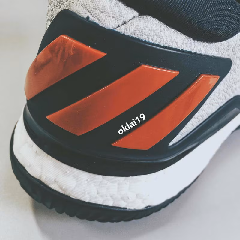 adidas-crazylight-boost-2016-6_o85unl