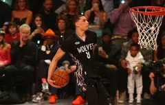 L’OVNI Zach LaVine survole le Slam Dunk Contest